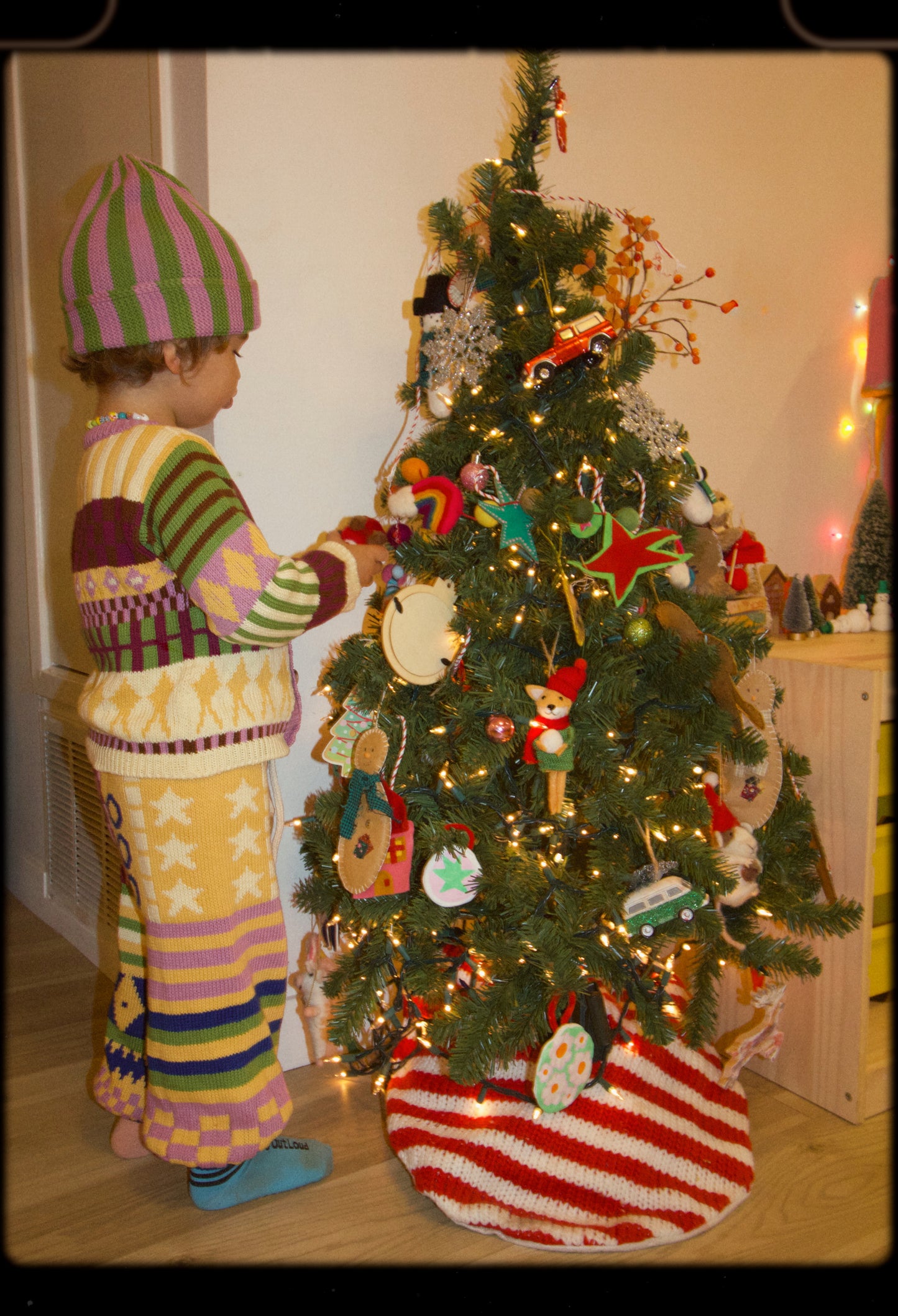 Francis Cardigan (Pre-order)